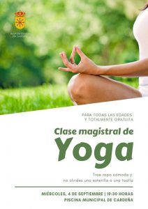 Clase de Yoga. Cardeña